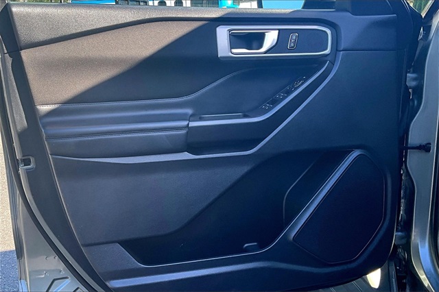2020 Ford Explorer XLT - Photo 18