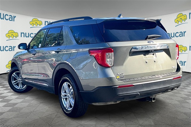2020 Ford Explorer XLT - Photo 2