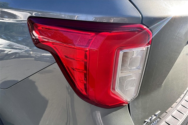2020 Ford Explorer XLT - Photo 32
