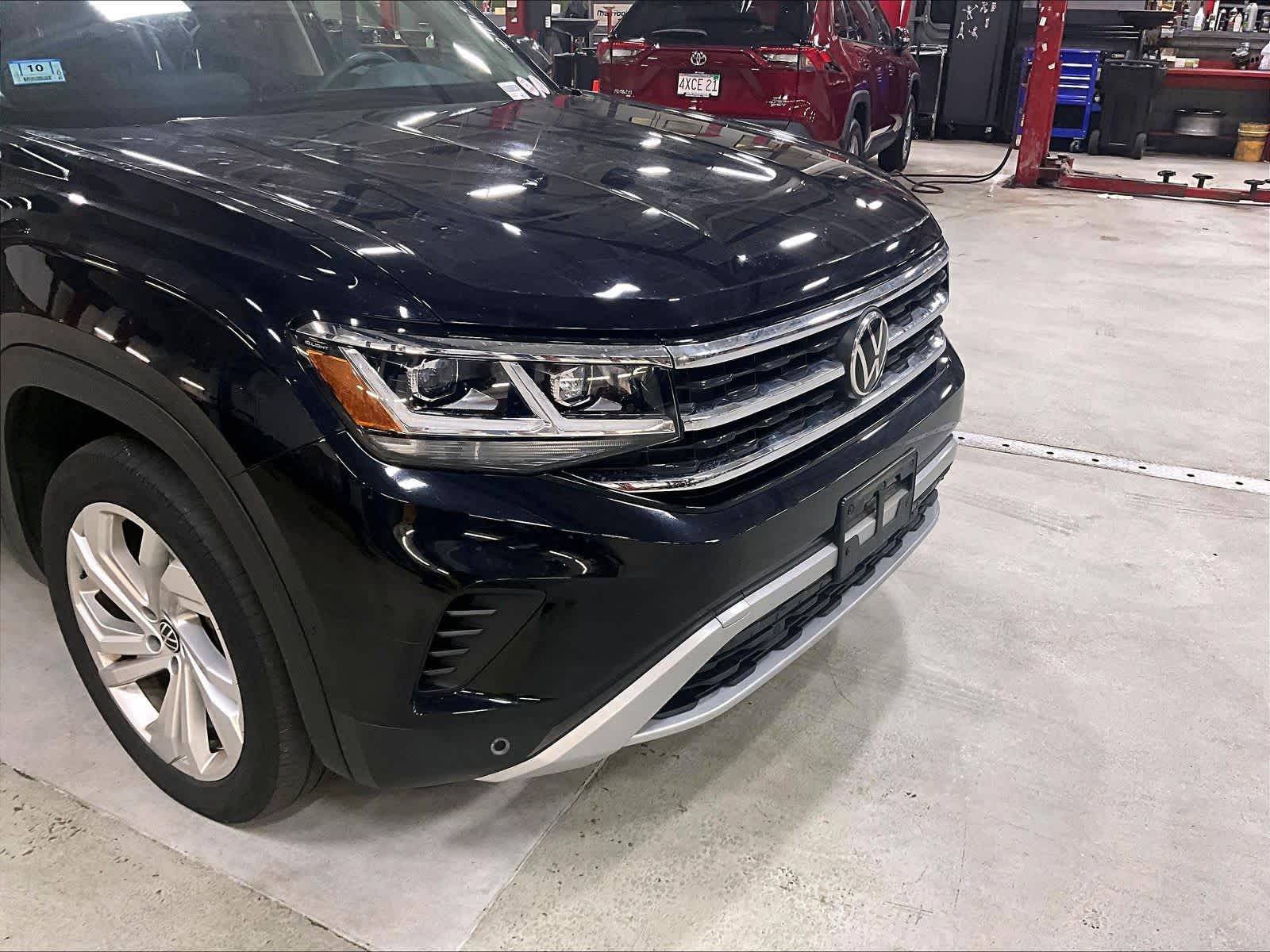 2023 Volkswagen Atlas 3.6L V6 SE w/Technology - Photo 5