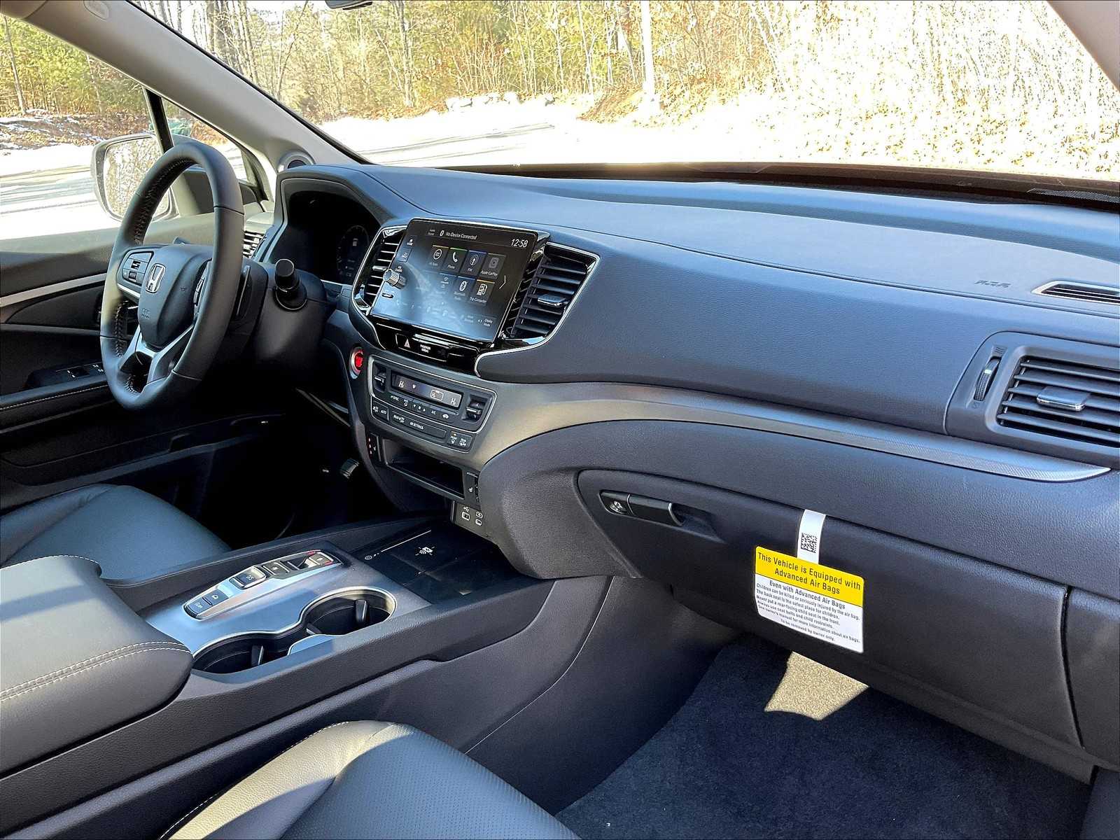 2025 Honda Ridgeline RTL - Photo 10
