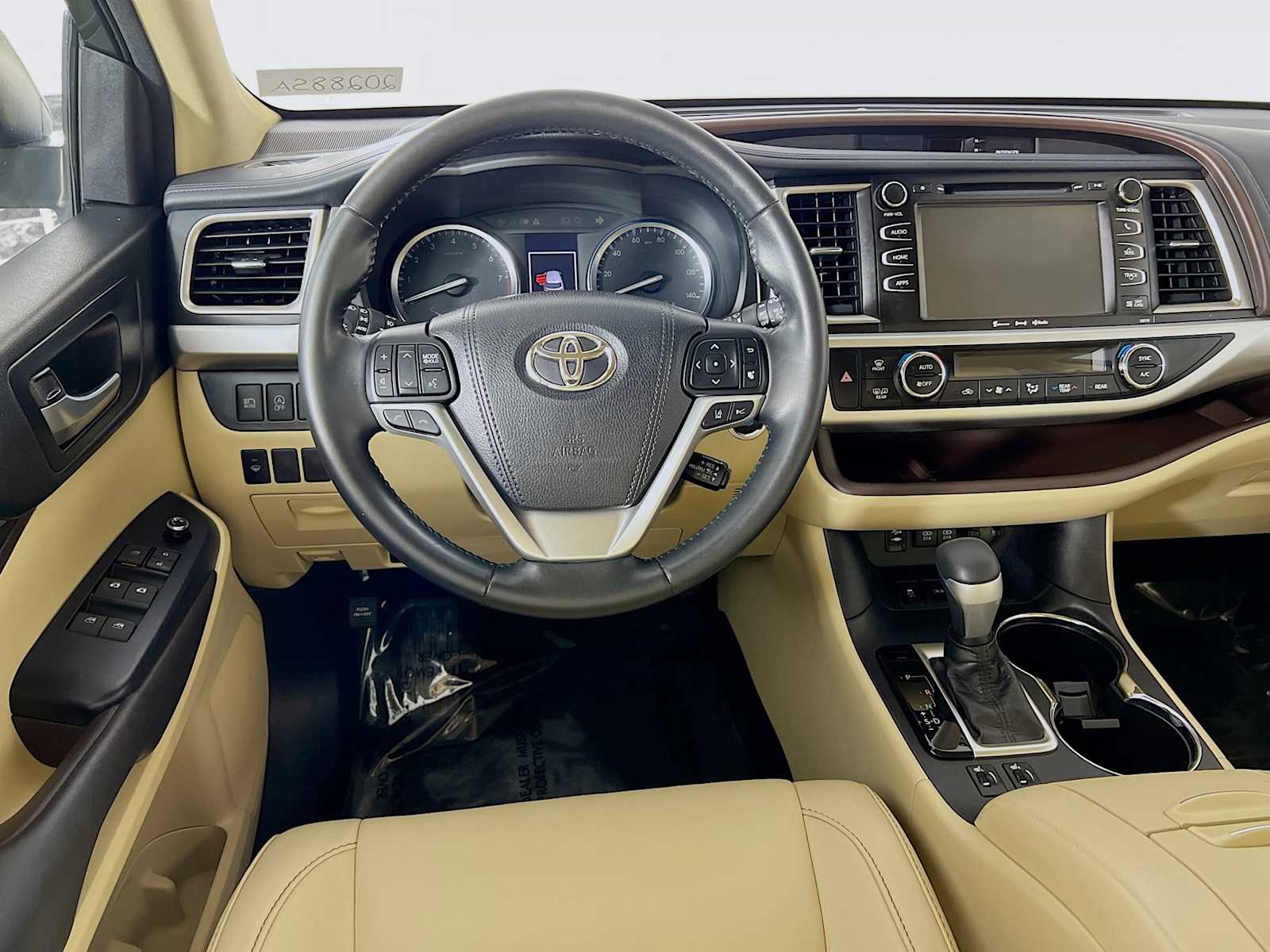 2018 Toyota Highlander XLE - Photo 24