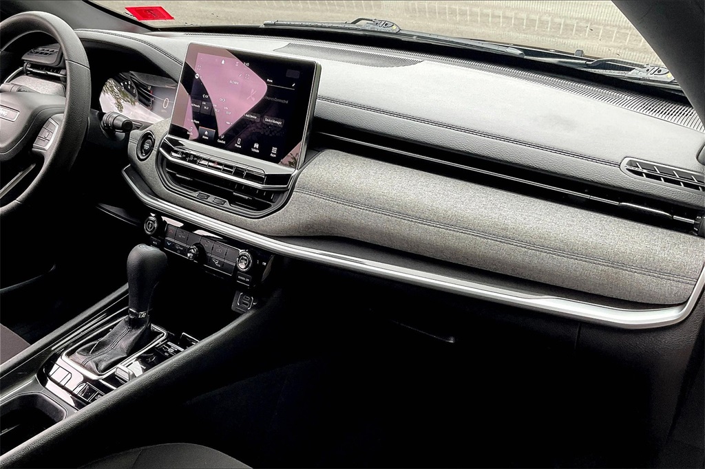 2023 Jeep Compass Sport - Photo 13