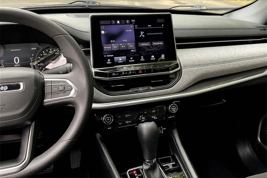 2023 Jeep Compass Sport - Photo 17