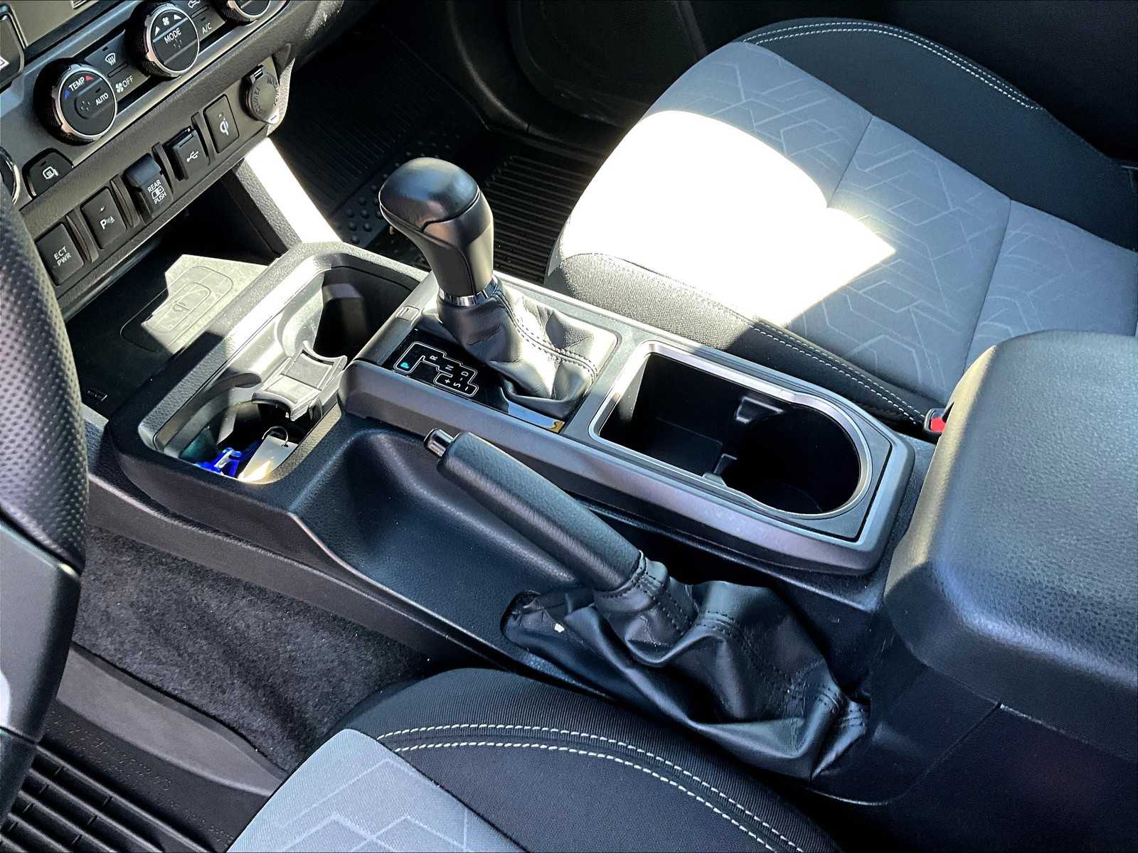 2023 Toyota Tacoma TRD Sport - Photo 20