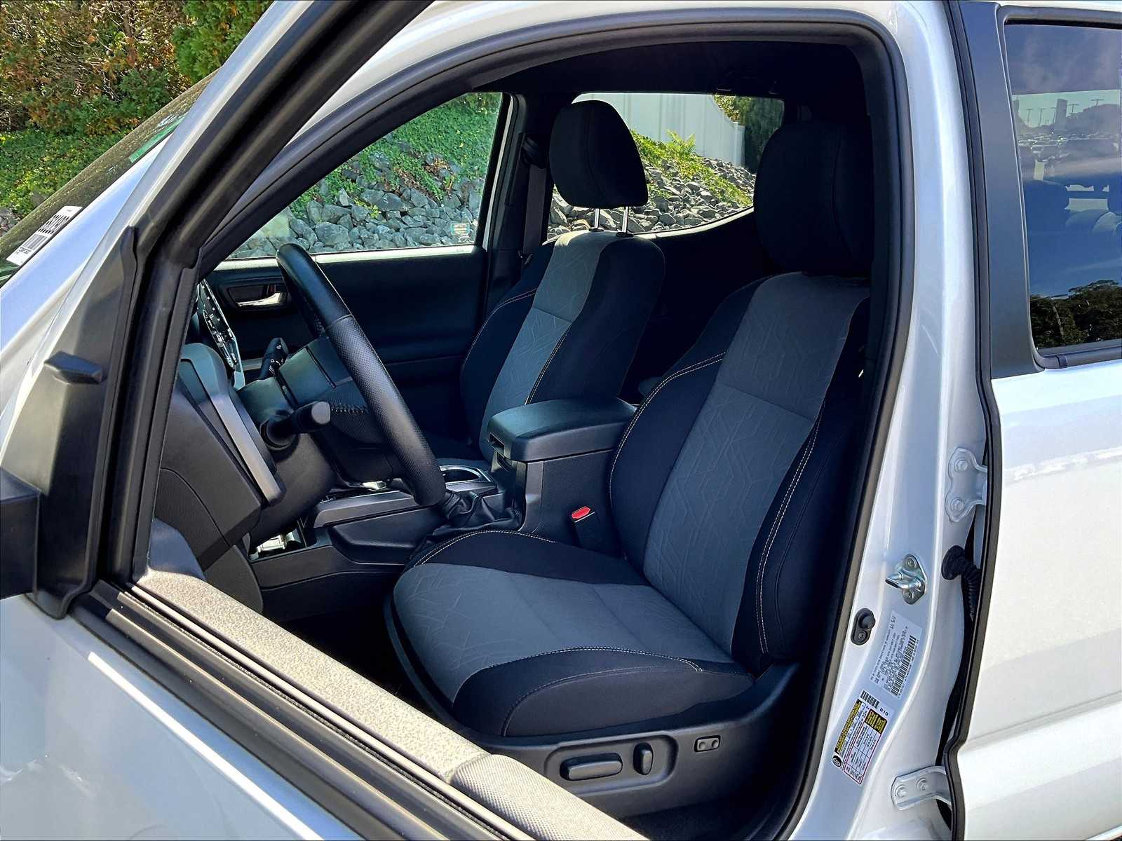 2023 Toyota Tacoma TRD Sport - Photo 10