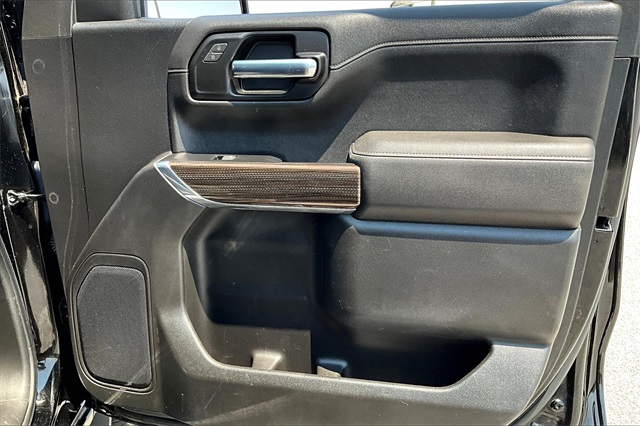 2022 Chevrolet Silverado 1500 LTD RST - Photo 12