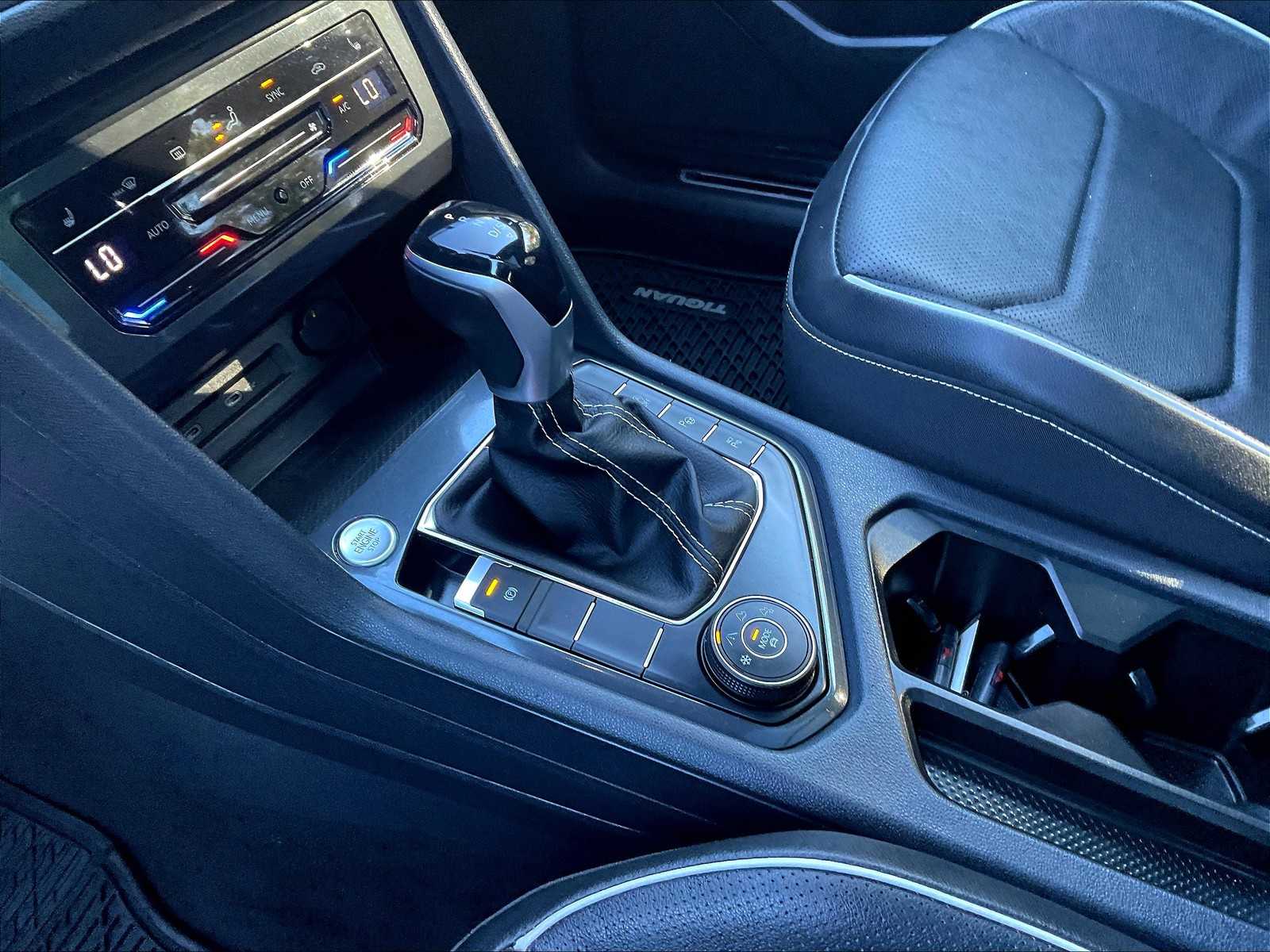 2022 Volkswagen Tiguan SEL R-Line - Photo 20