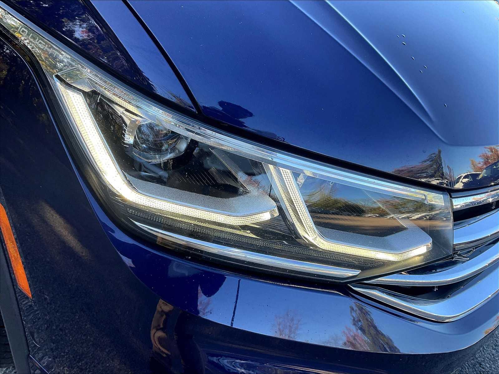 2022 Volkswagen Tiguan SEL R-Line - Photo 32
