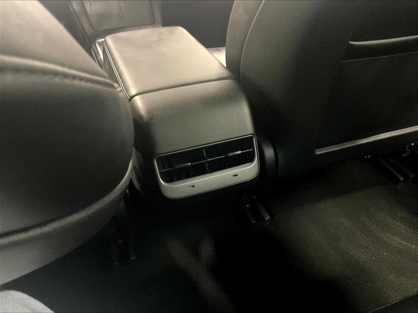 2023 Tesla Model 3  - Photo 27