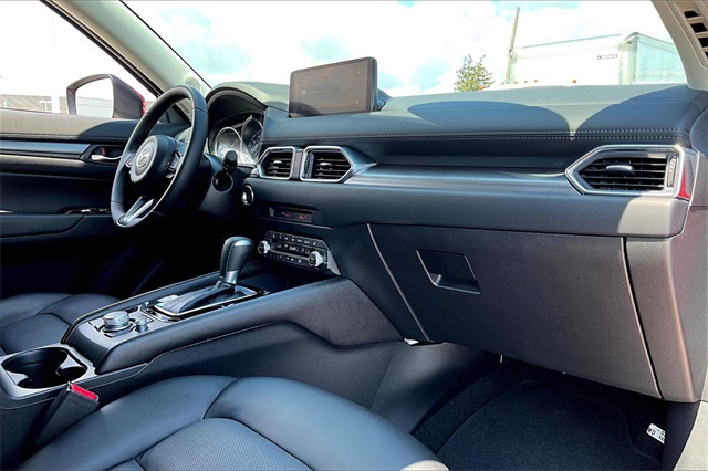 2025 Mazda CX-5 2.5 S Select Package - Photo 13