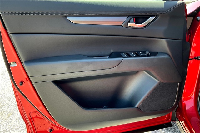 2025 Mazda CX-5 2.5 S Select Package - Photo 9