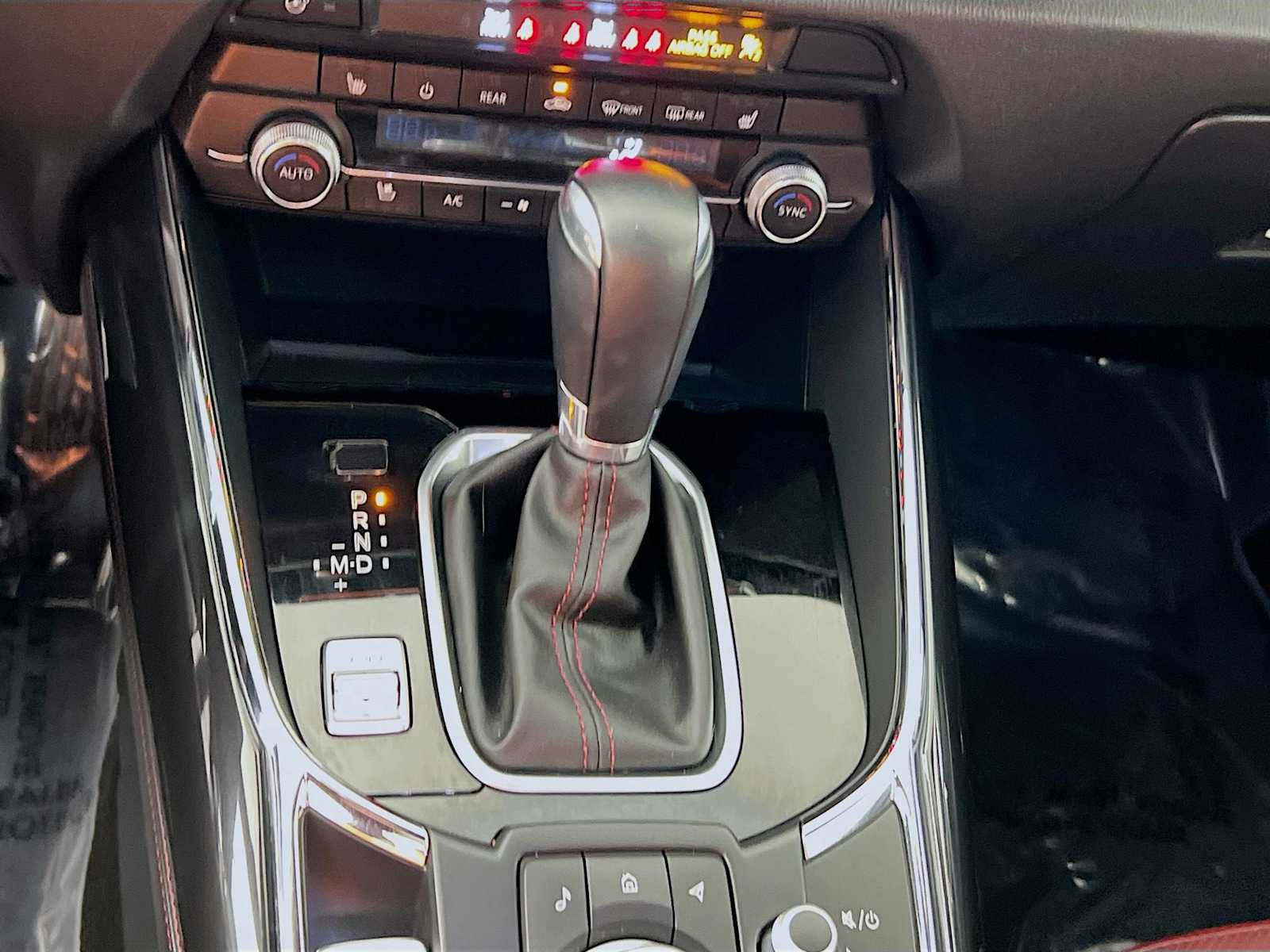 2023 Mazda CX-9 Carbon Edition - Photo 17