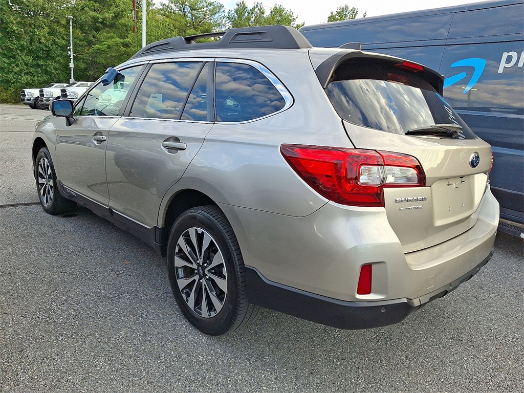 2017 Subaru Outback 2.5i - Photo 4