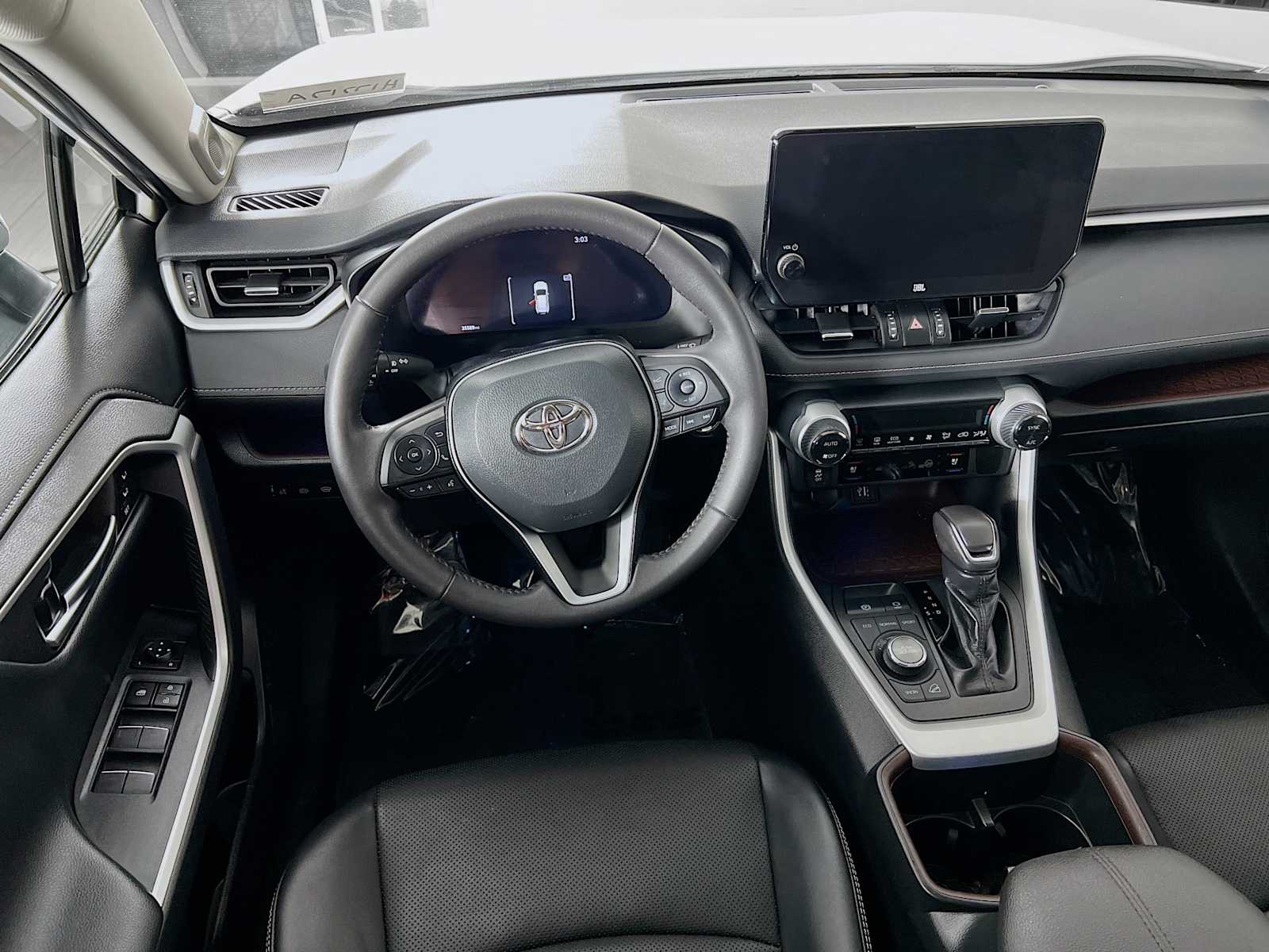 2023 Toyota RAV4 Limited - Photo 23