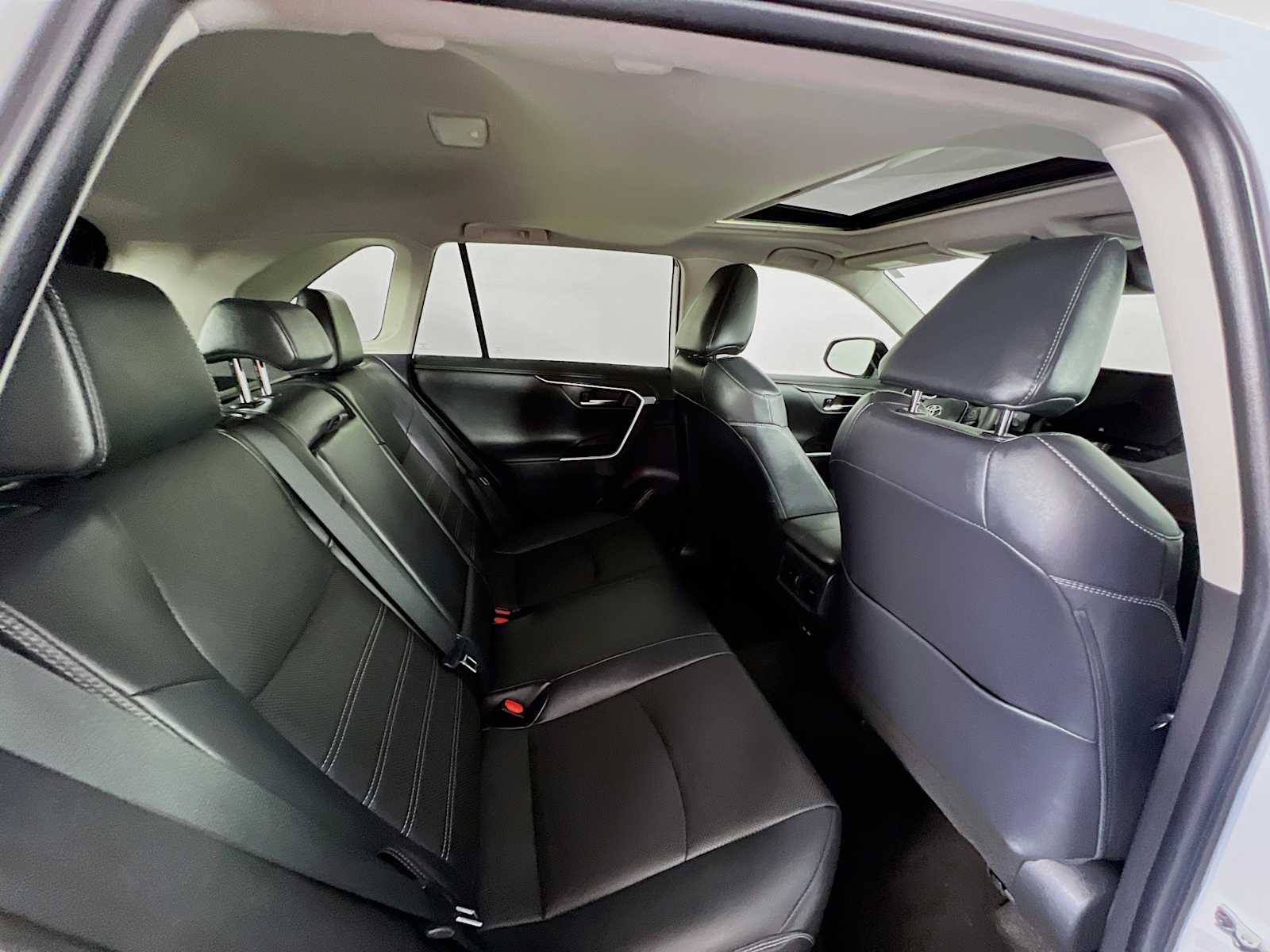 2023 Toyota RAV4 Limited - Photo 27