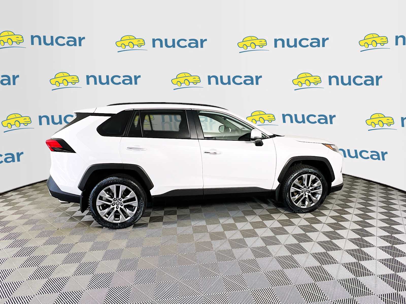 2023 Toyota RAV4 Limited - Photo 8