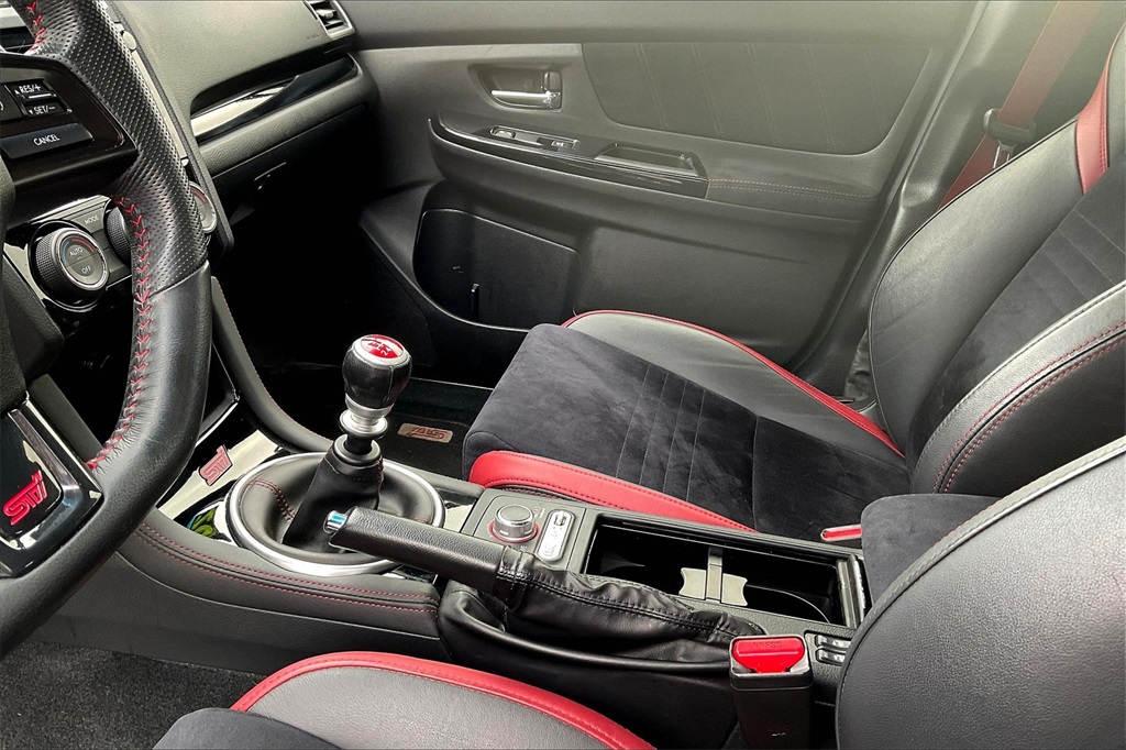 2020 Subaru WRX STi - Photo 19