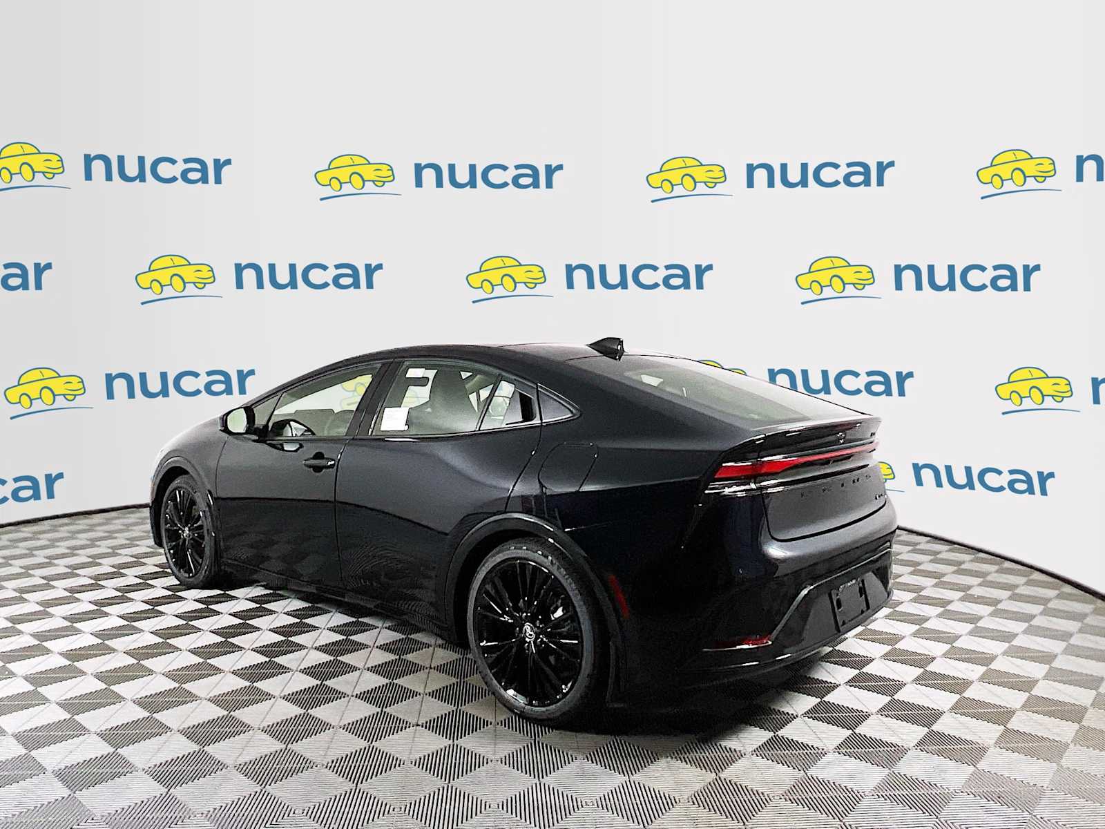2025 Toyota Prius Nightshade - Photo 4