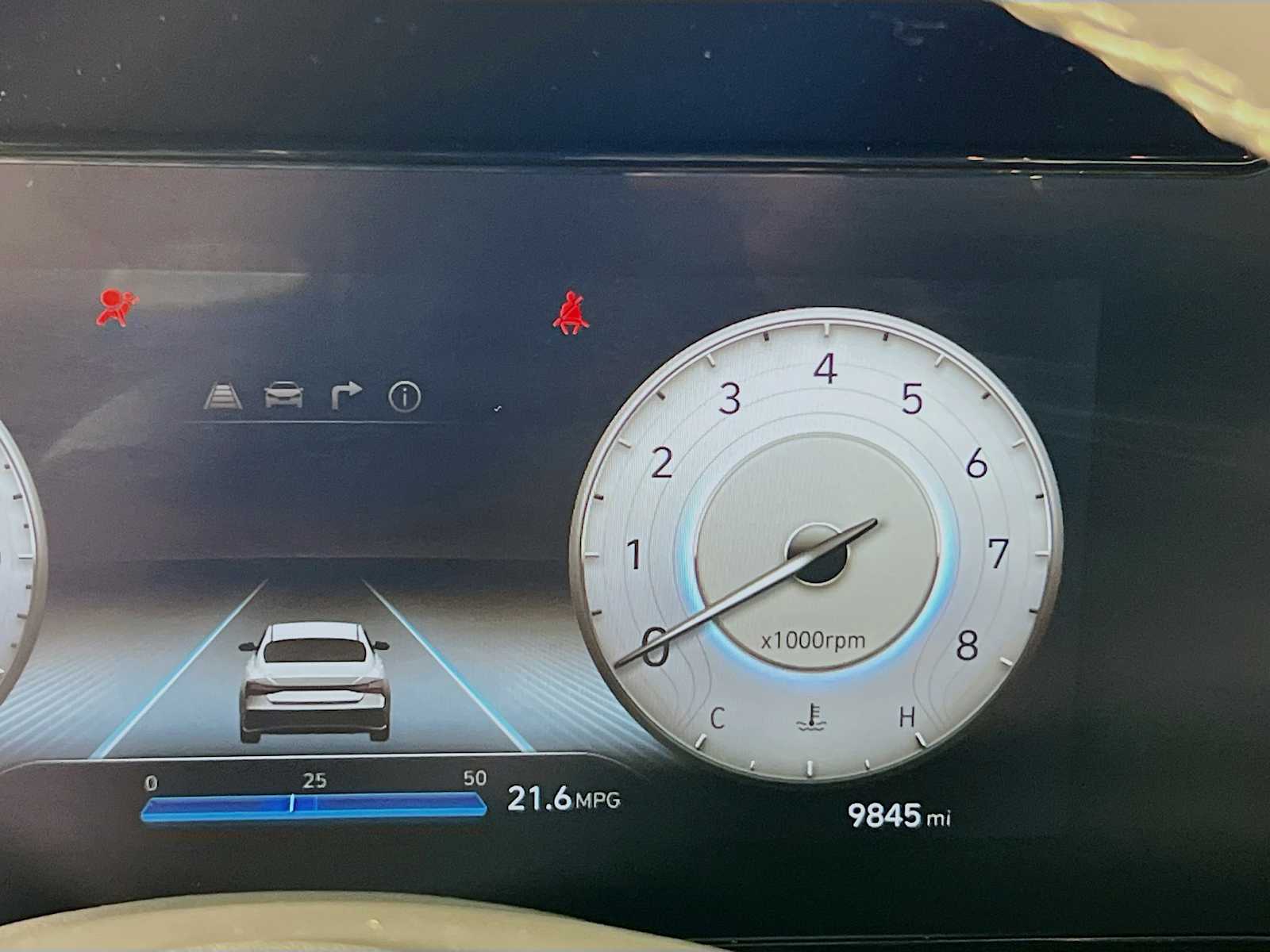 2024 Hyundai Elantra SEL - Photo 12