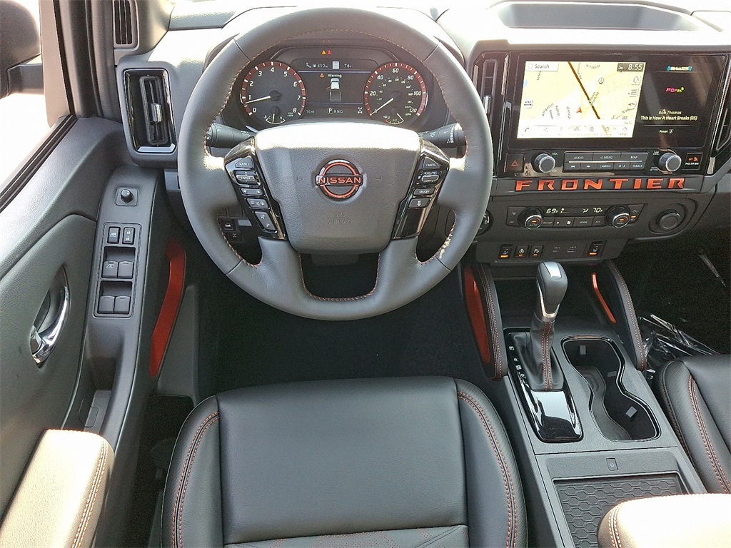 2025 Nissan Frontier PRO-4X - Photo 7