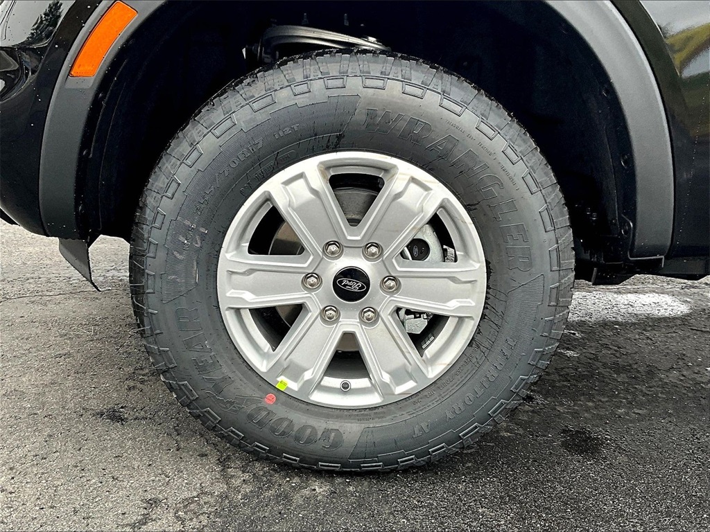 2025 Ford Ranger XL - Photo 12