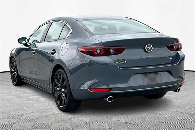 2022 Mazda Mazda3 Carbon Edition - Photo 4