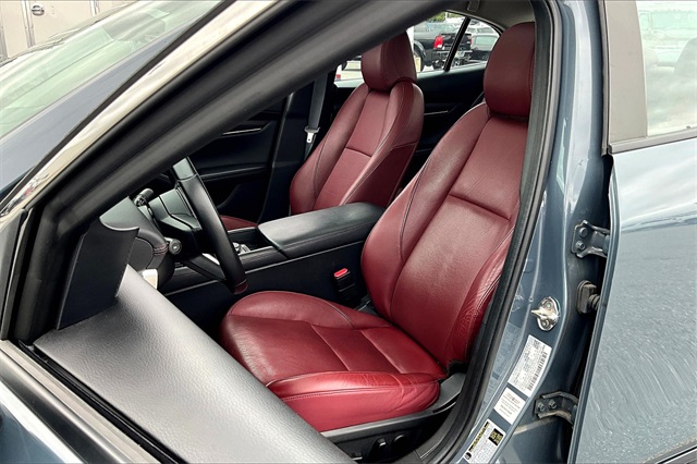 2022 Mazda Mazda3 Carbon Edition - Photo 10