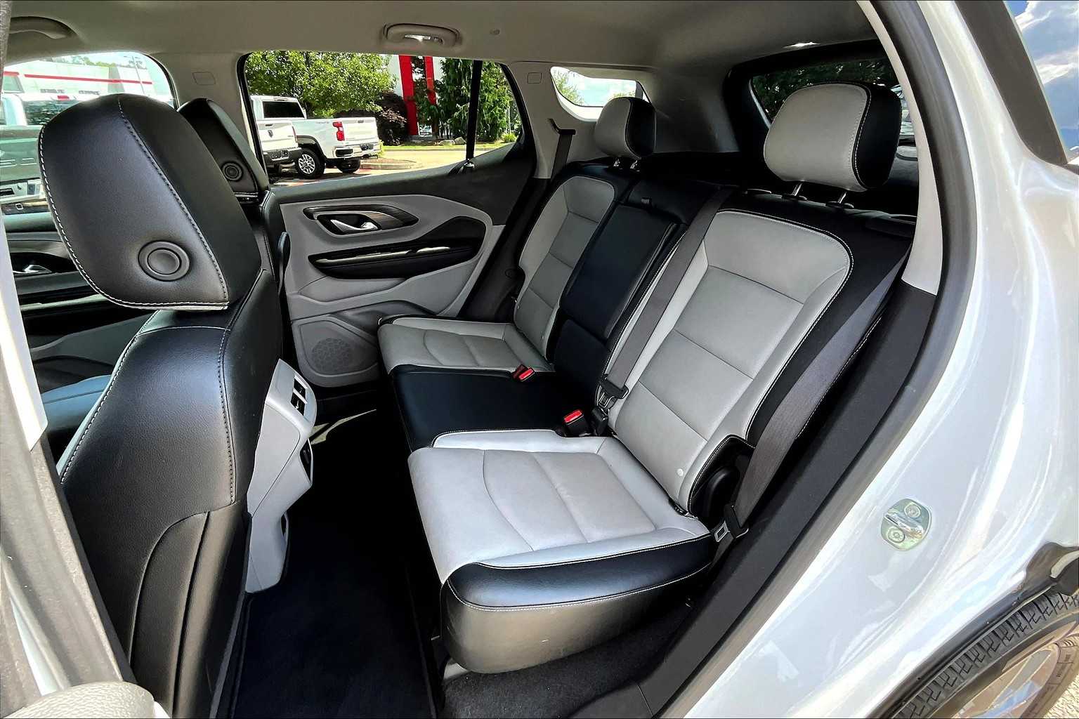 2023 GMC Terrain SLT - Photo 15