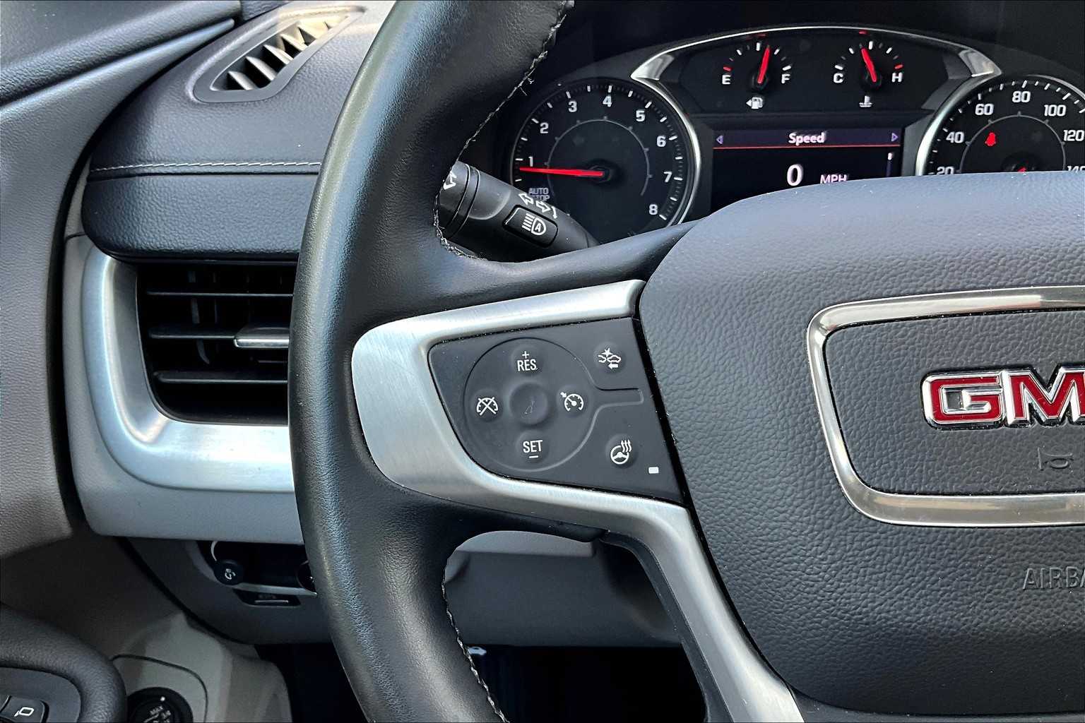2023 GMC Terrain SLT - Photo 22