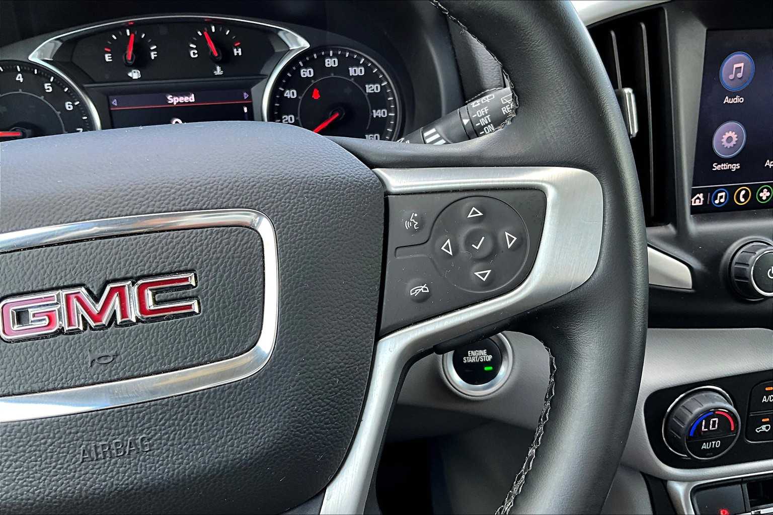 2023 GMC Terrain SLT - Photo 23
