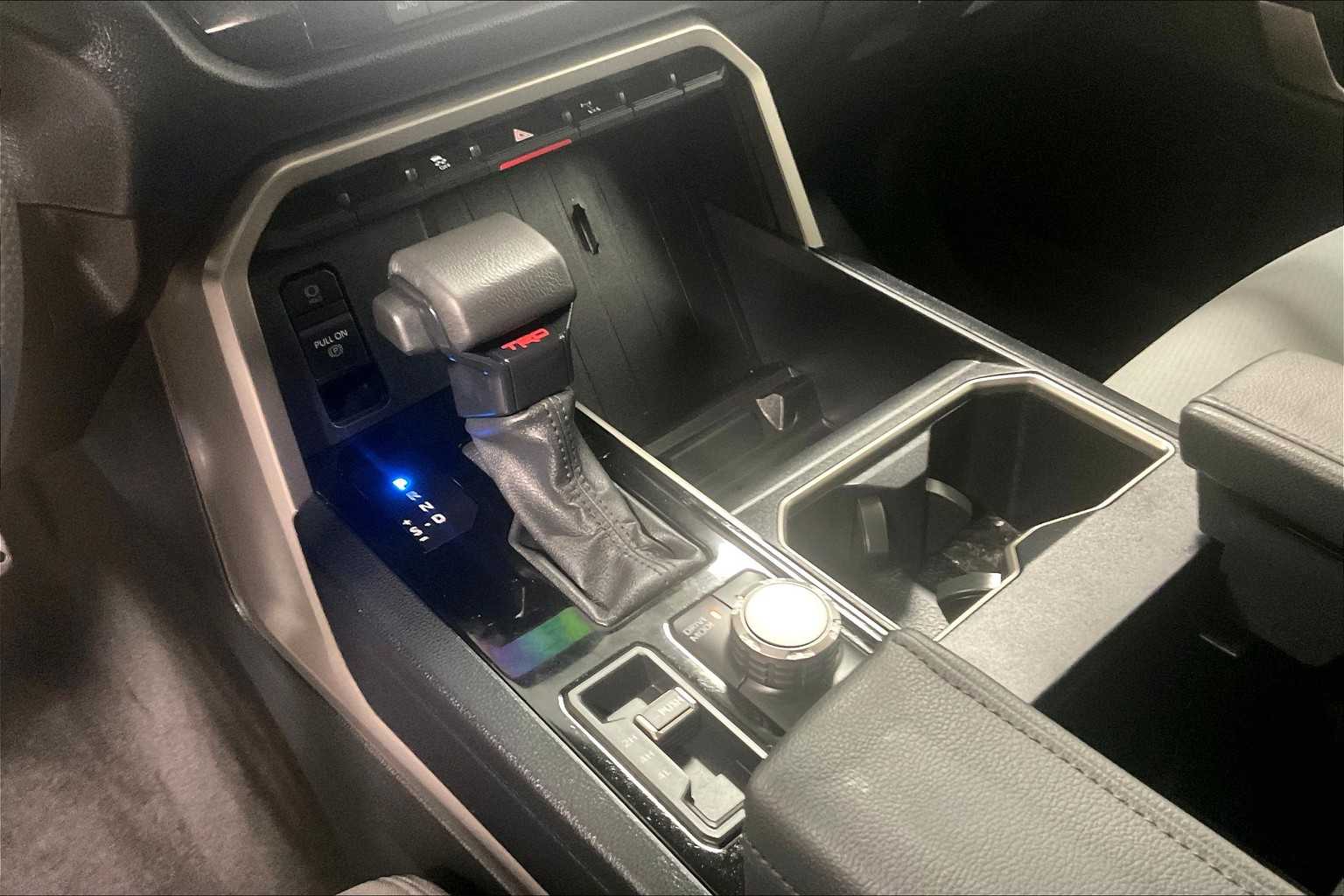 2024 Toyota Tundra SR5 - Photo 20