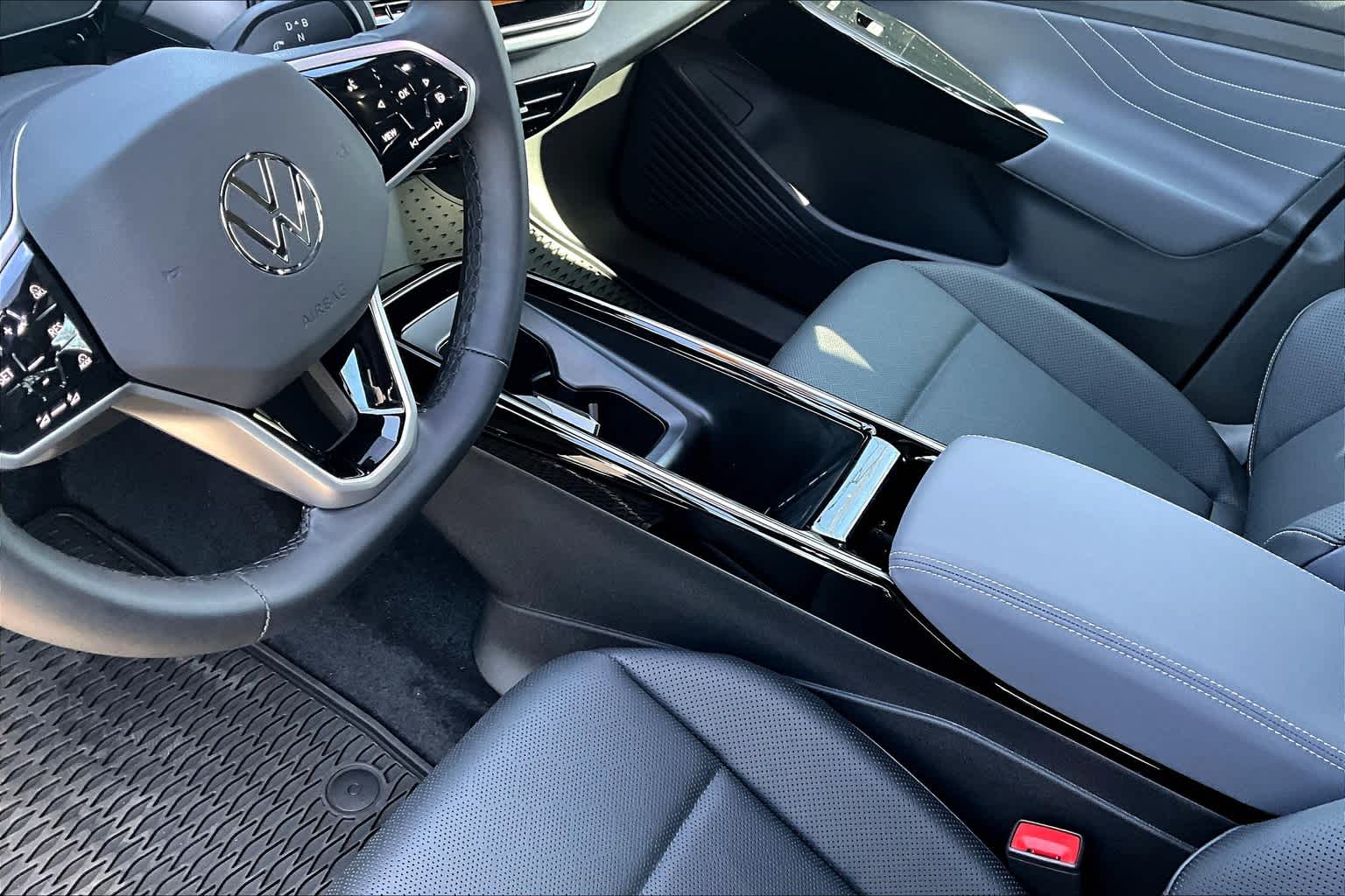 2025 Volkswagen ID.4 Pro S Plus - Photo 14