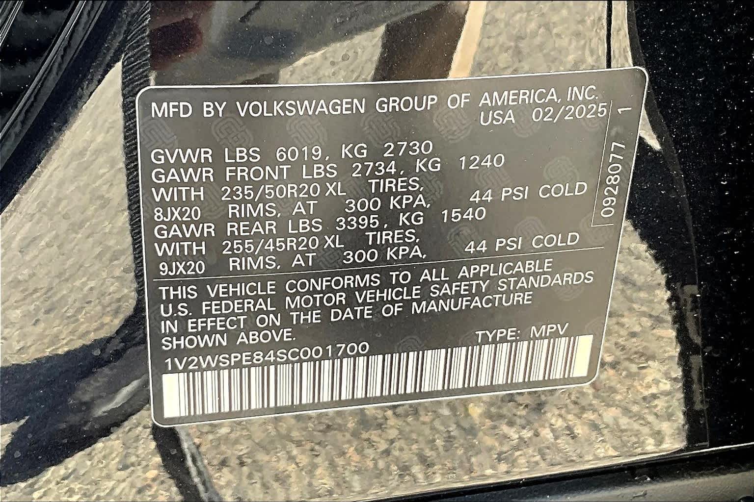 2025 Volkswagen ID.4 Pro S Plus - Photo 17