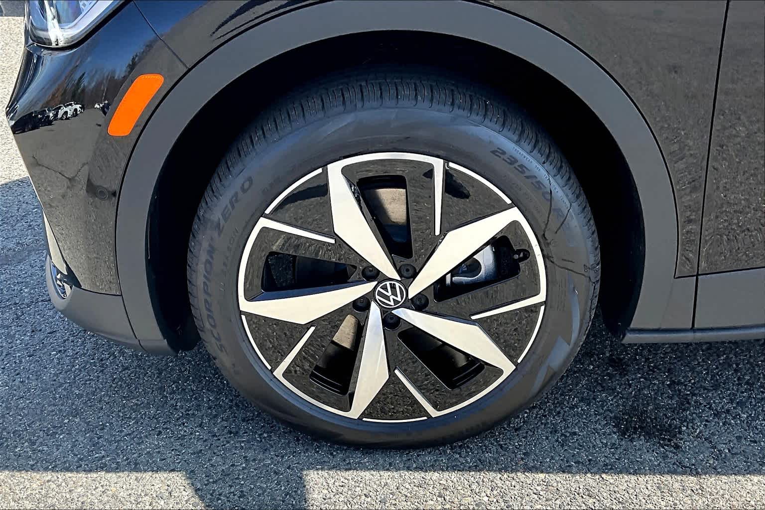 2025 Volkswagen ID.4 Pro S Plus - Photo 8