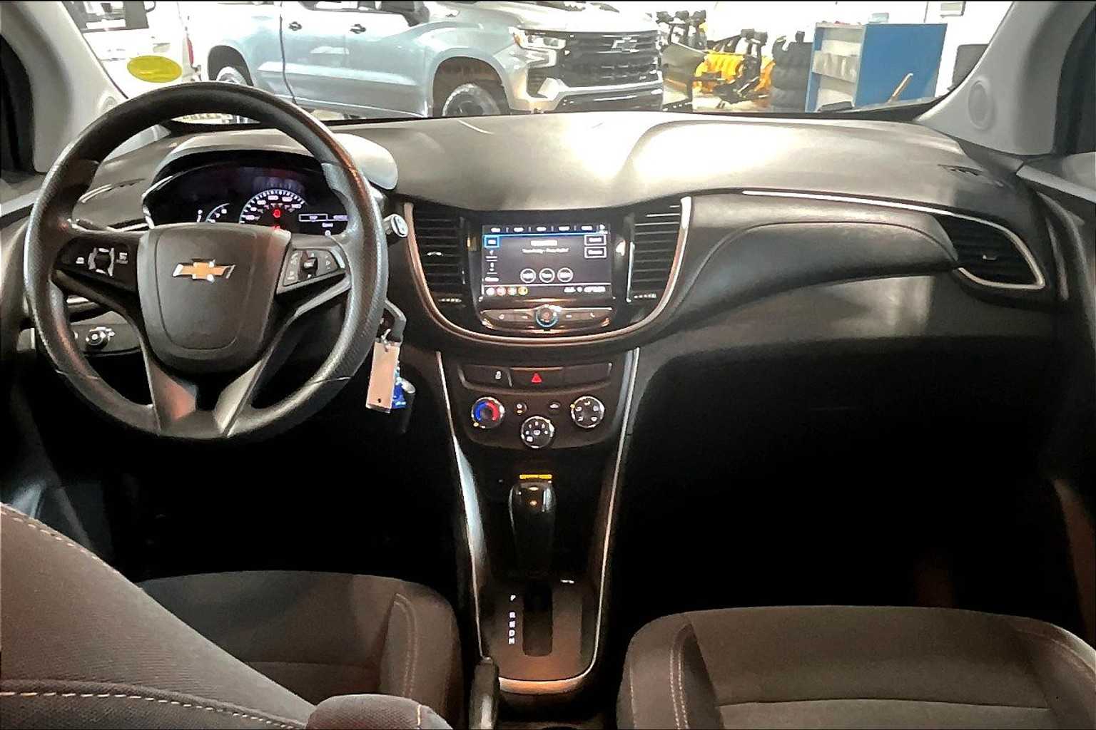 2019 Chevrolet Trax LS - Photo 21