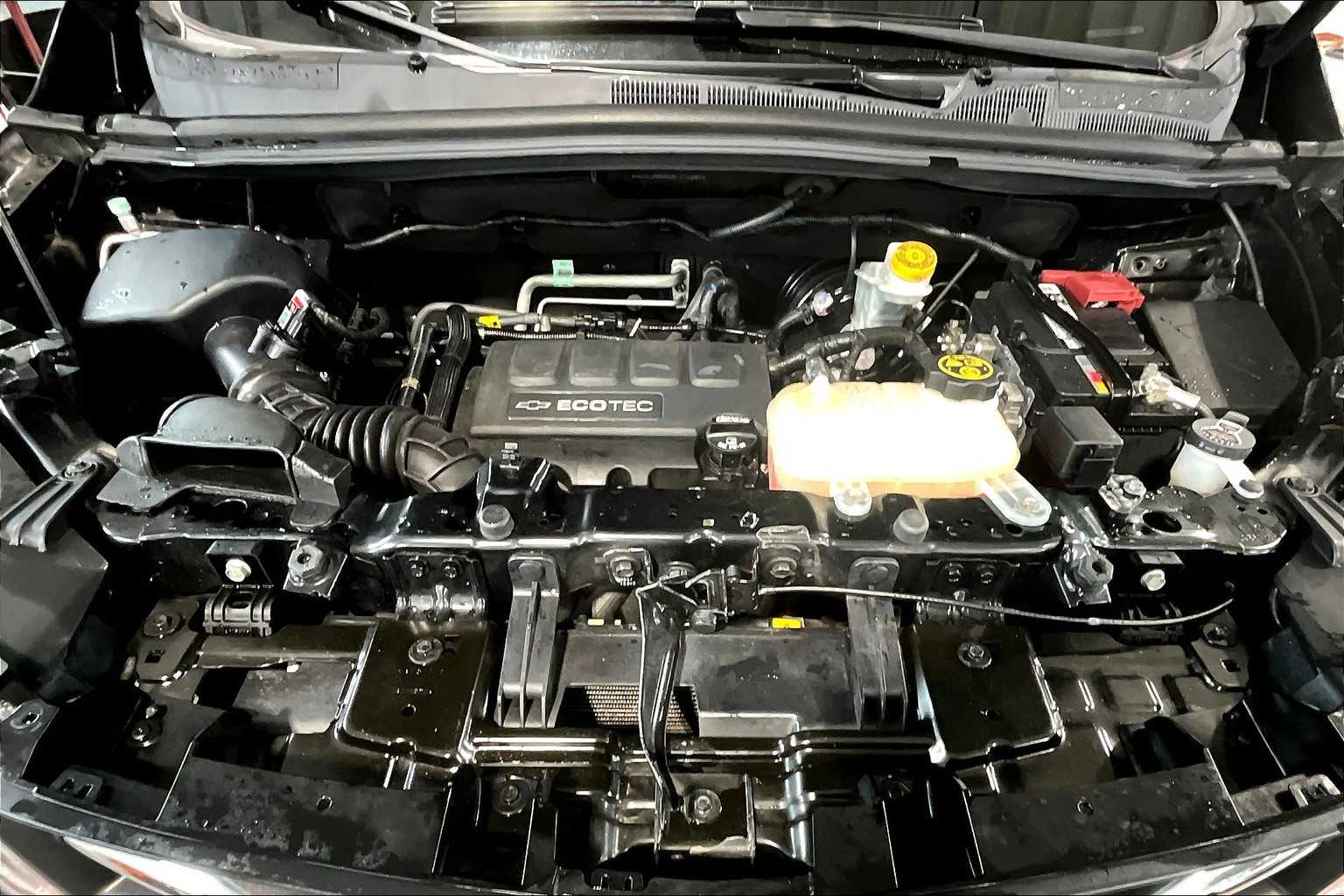 2019 Chevrolet Trax LS - Photo 28