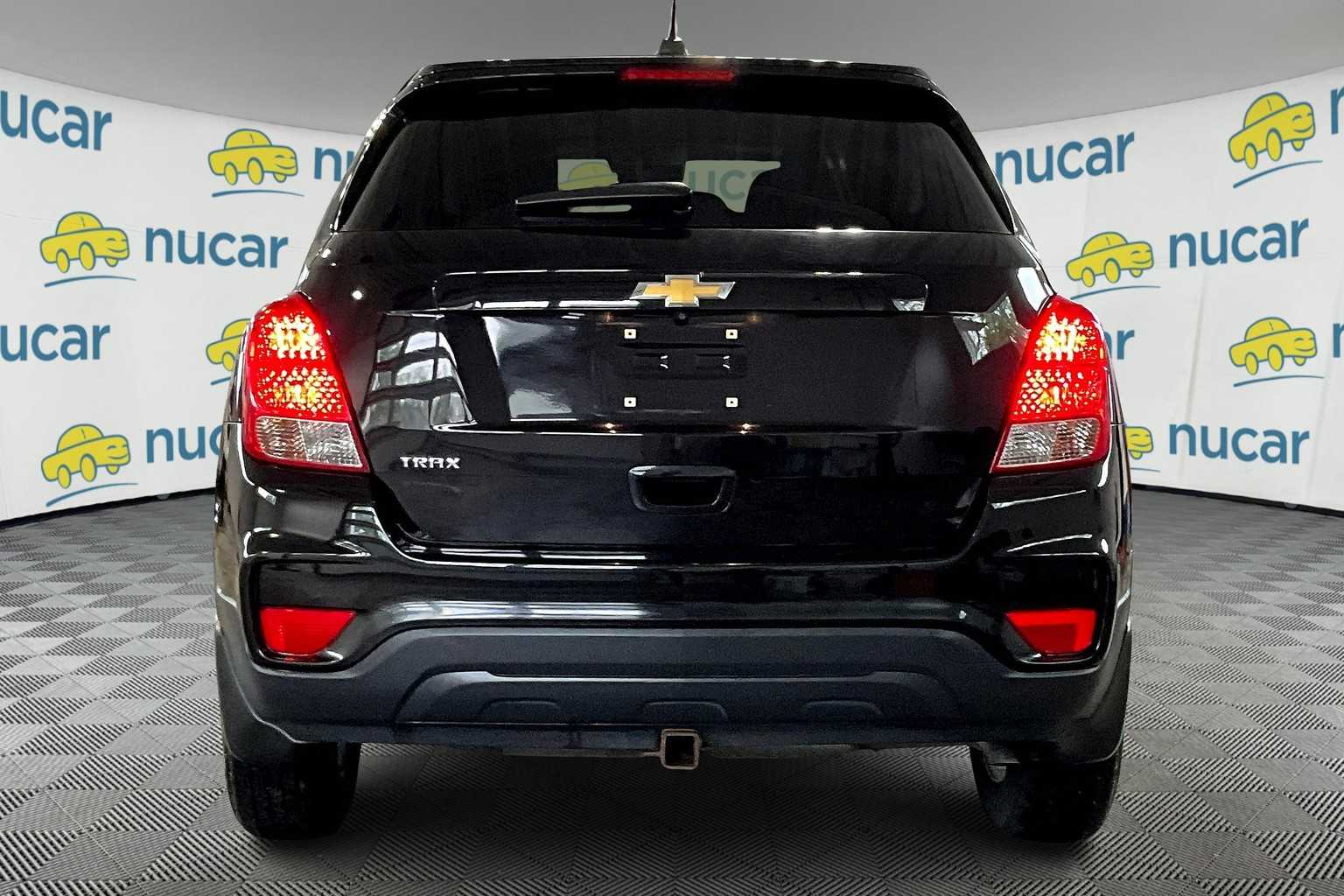 2019 Chevrolet Trax LS - Photo 5