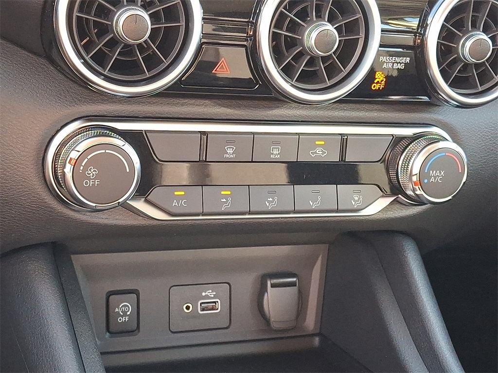 2025 Nissan Sentra S - Photo 11