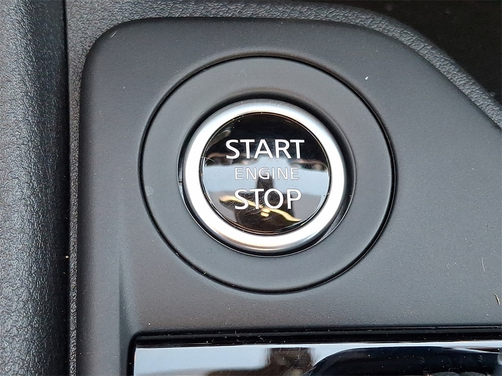 2025 Nissan Sentra S - Photo 15