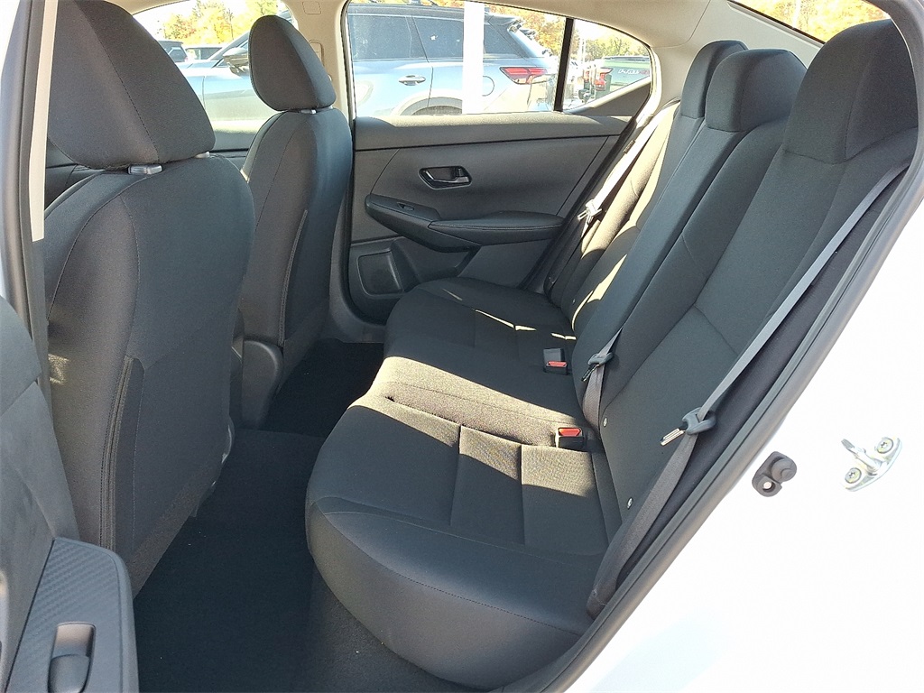 2025 Nissan Sentra S - Photo 6
