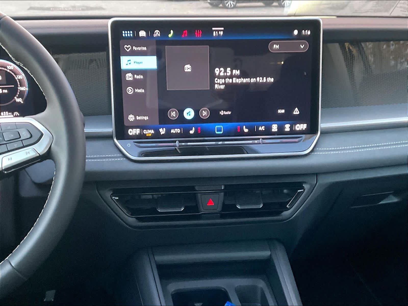 2026 Volkswagen Tiguan SE - Photo 13