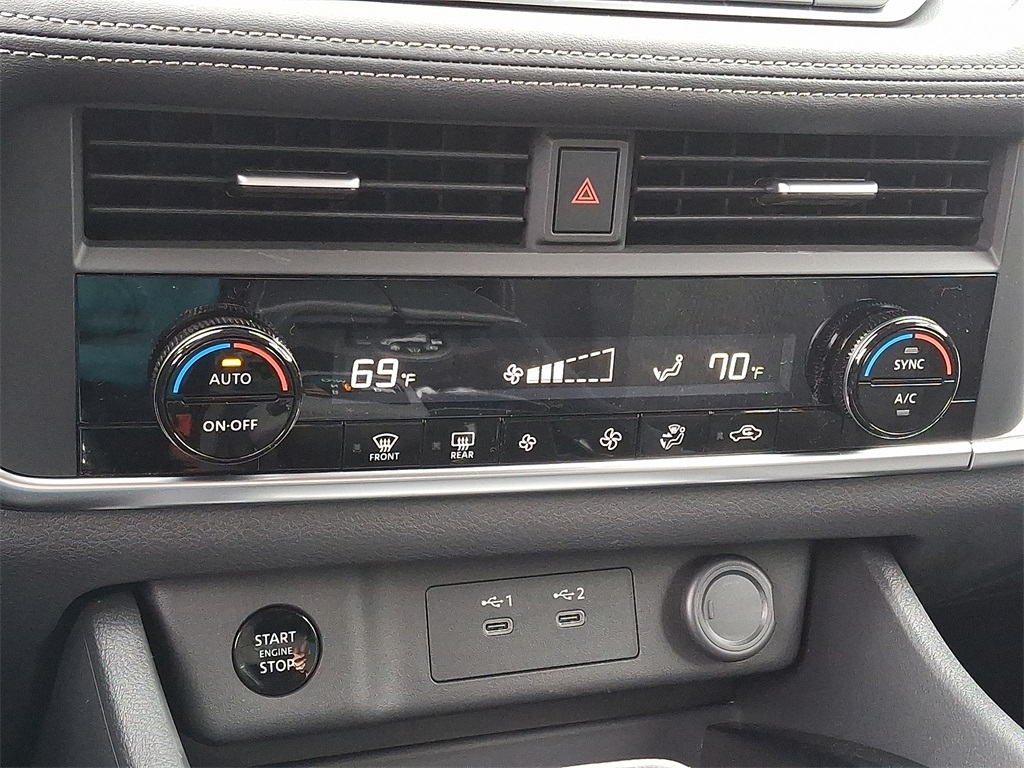 2026 Nissan Rogue SV - Photo 11