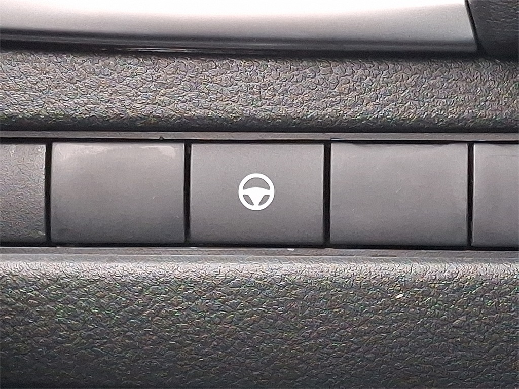 2026 Nissan Rogue SV - Photo 18