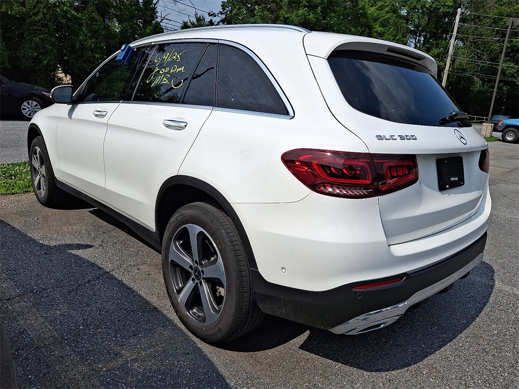 2022 Mercedes-Benz GLC GLC 300 - Photo 4