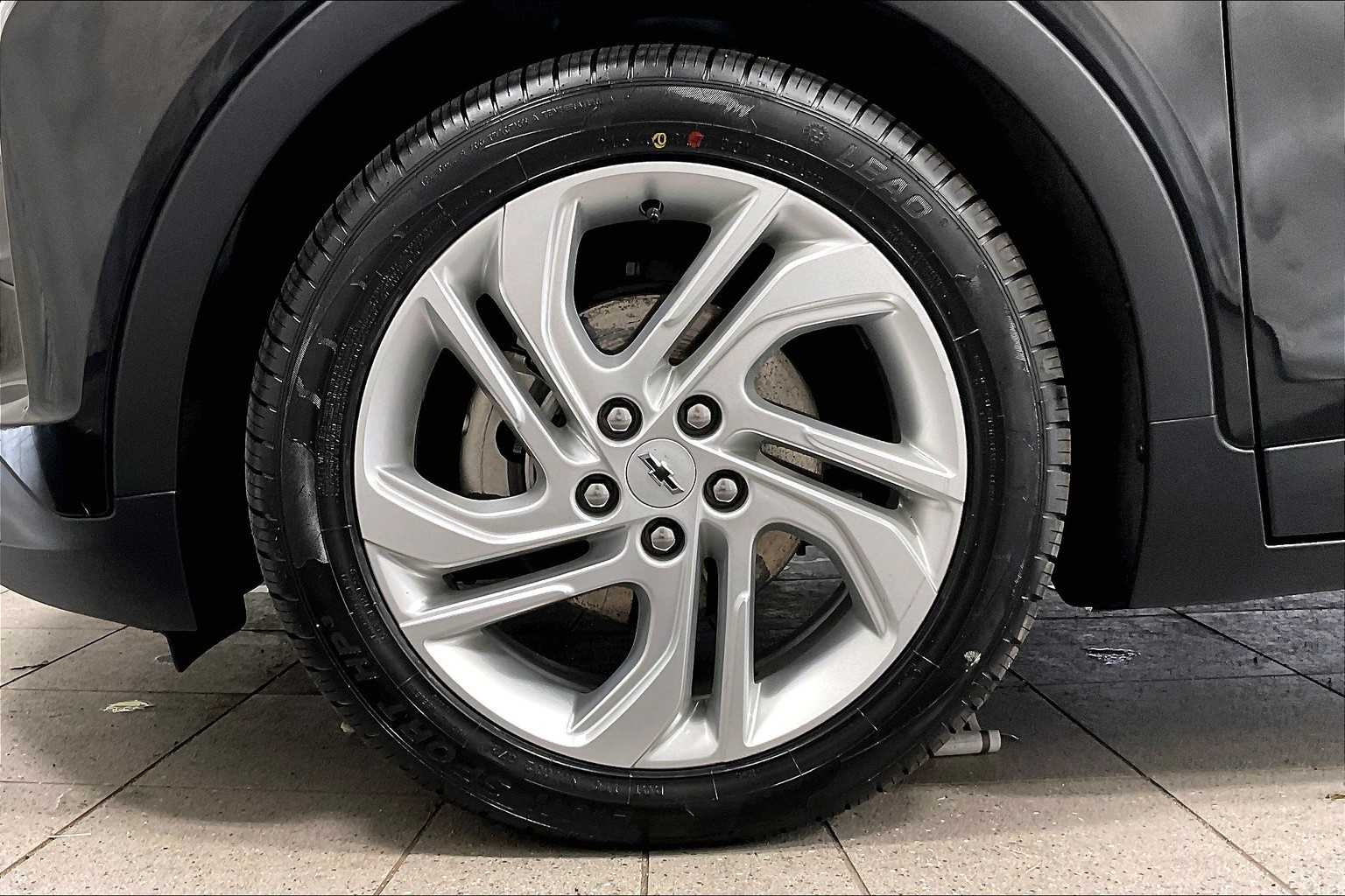 2023 Chevrolet Bolt EV 1LT - Photo 7