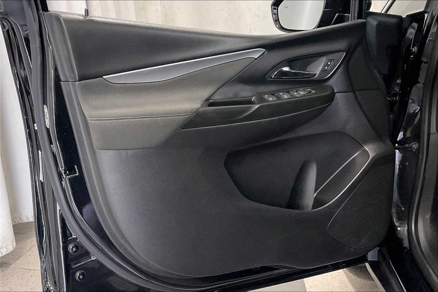 2023 Chevrolet Bolt EV 1LT - Photo 9