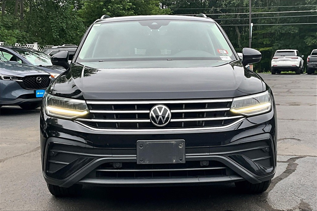 2022 Volkswagen Tiguan 2.0T SE - Photo 2