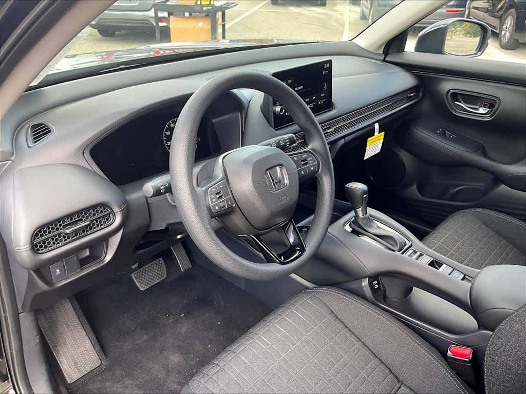 2026 Honda HR-V LX - Photo 9