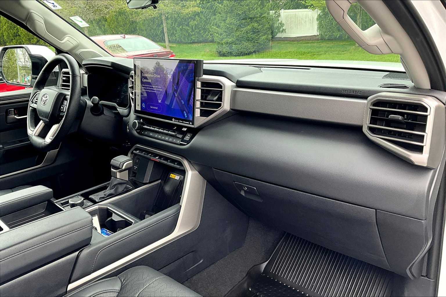 2024 Toyota Tundra Limited - Photo 14